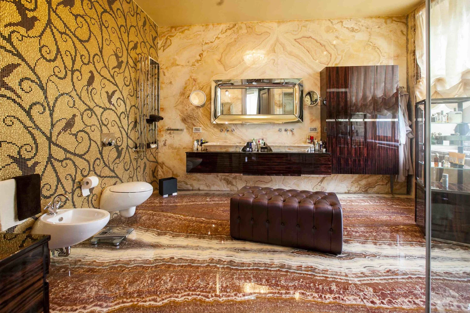 Bathroom 14